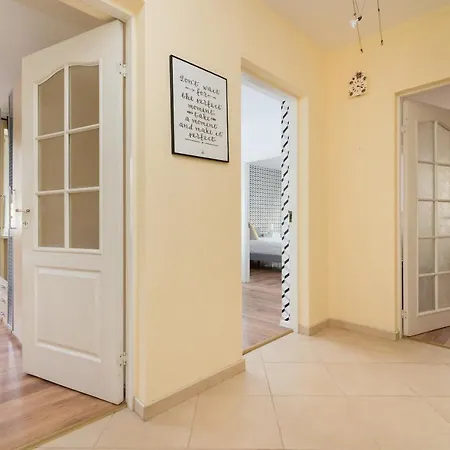 Apartmán Metro Wilanowska 3-bedroom Varšava
