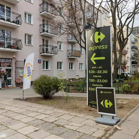 Apartmán Metro Wilanowska 3-bedroom *